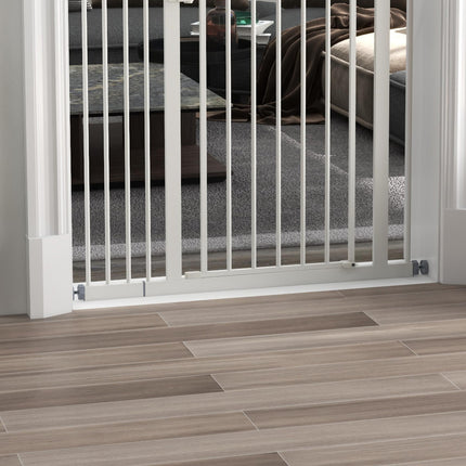 Adjustable Metal Pet Gate 74-94cm with Auto-Close Door Safety Barrier - White