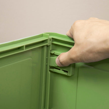 Hooded Front Entry Cat Litter Box with Scoop - Light Green