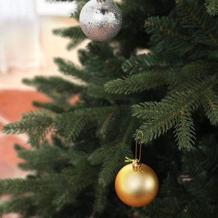 6ft Artificial Spruce Christmas Tree with 1696 Branch Tips and Foldable Steel Base - Green
