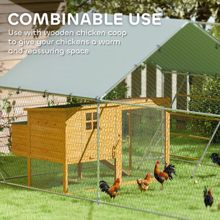 Walk-in Chicken Run for 12-18 Poultry with Cover, Feeding Door, Feeder & Perch - Silver