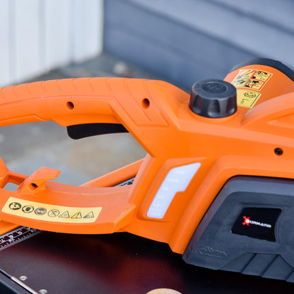 2000W Powerful Electric Chainsaw, 16" Aluminium Blade Portable Corded Chain Saw